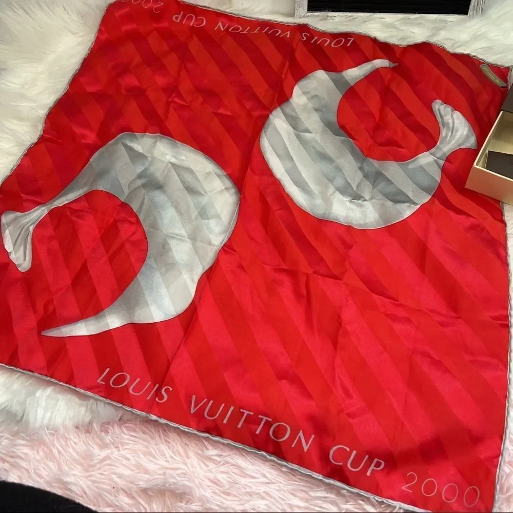 𝅺LOUIS vuitton 2000 cup limited edition